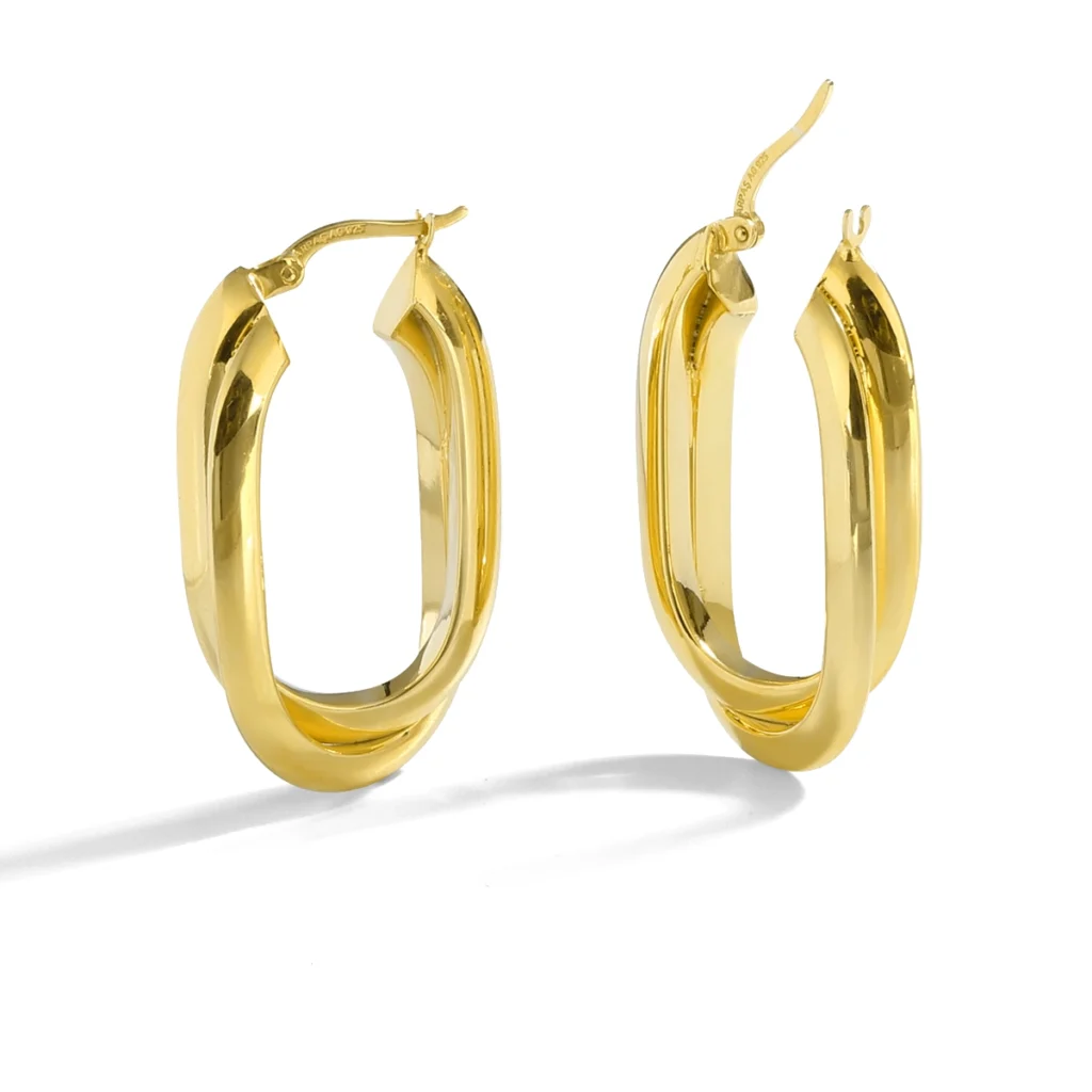 Mavi kadranlı şık bir saat