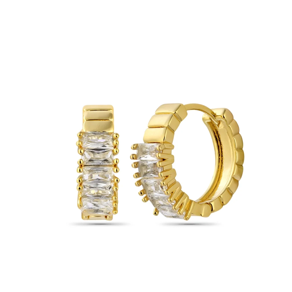 Mavi kadranlı şık bir saat